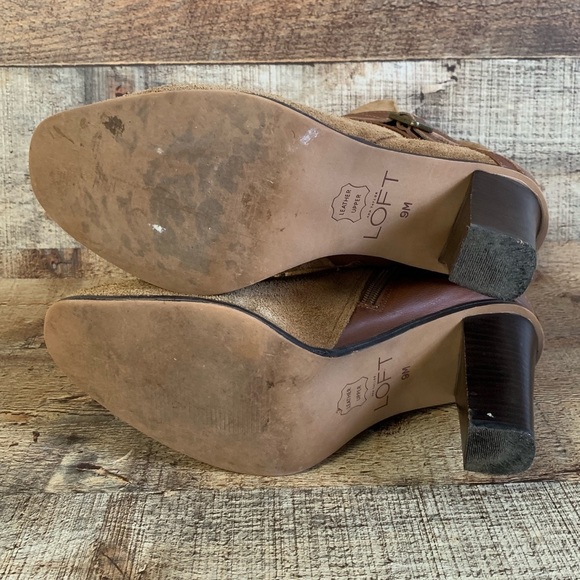 Ann Taylor LOFT tan suede leather booties Size 9 - Picture 6 of 7